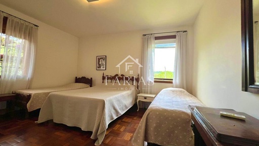 Casa de 4 quartos, 503m² no bairro Pedro do Rio, em Petrópolis | Eu Corretor