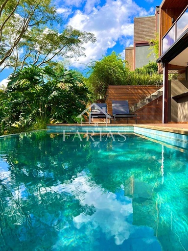 Casa de 4 quartos, 356m² no bairro Itaipava, em Petrópolis | Eu Corretor