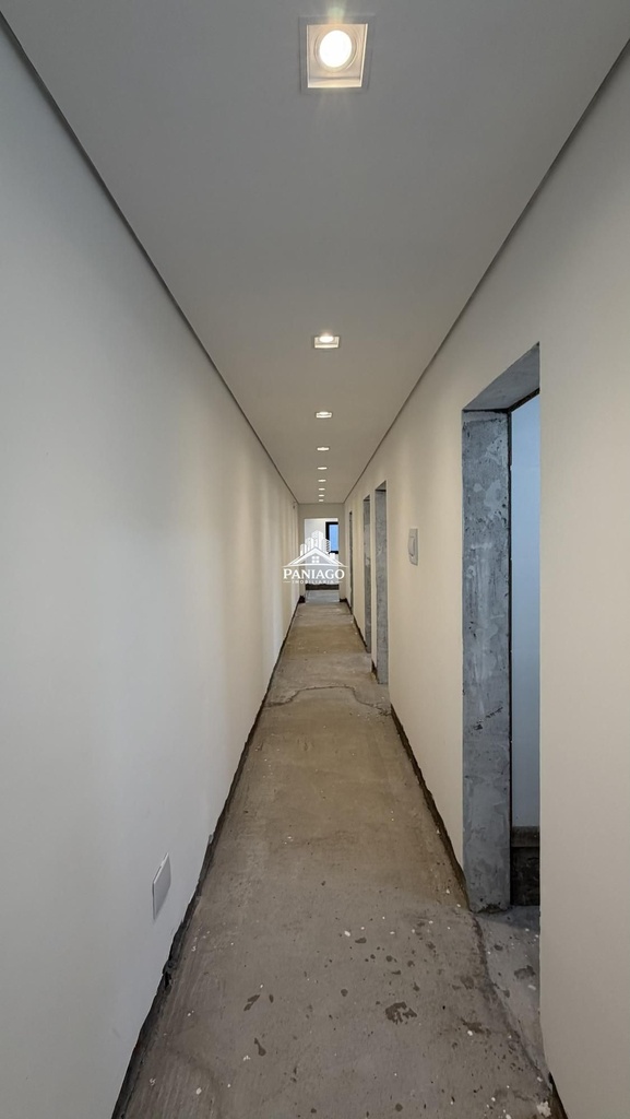 image_re_8621425.jpg