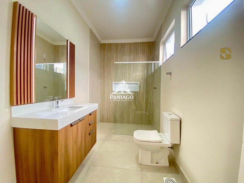 image_re_8621701.jpg