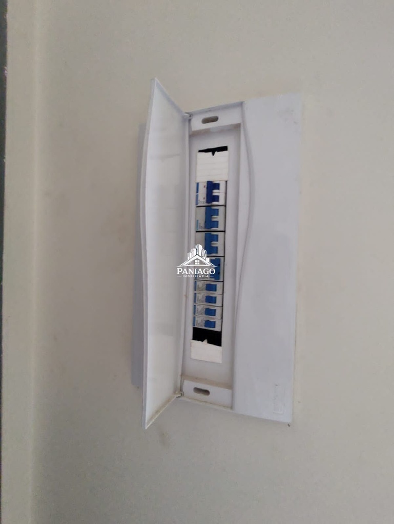 image_re_8622216.jpg