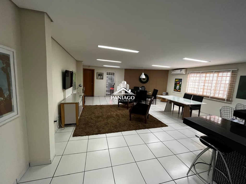 image_re_8622559.jpg