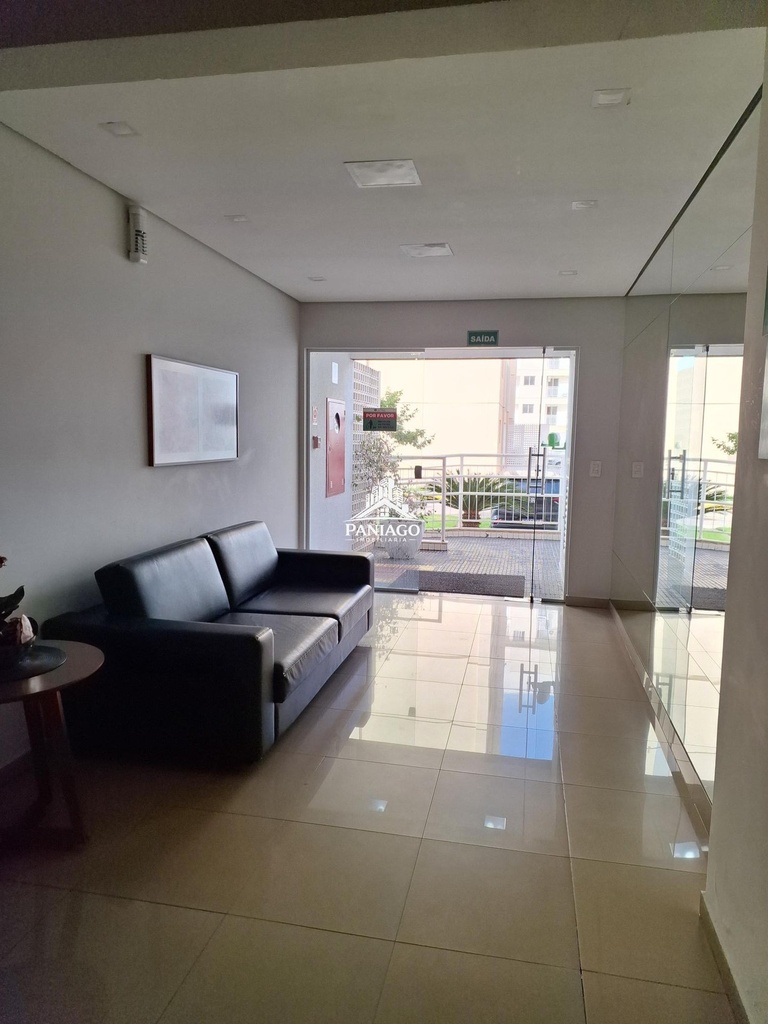 image_re_8622794.jpg