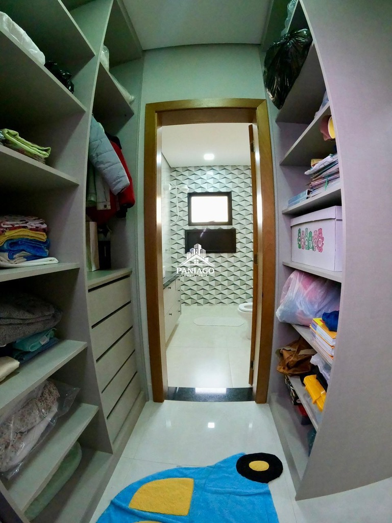 image_re_8622898.jpg