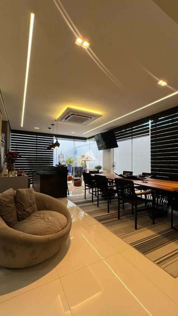 image_re_8622917.jpg