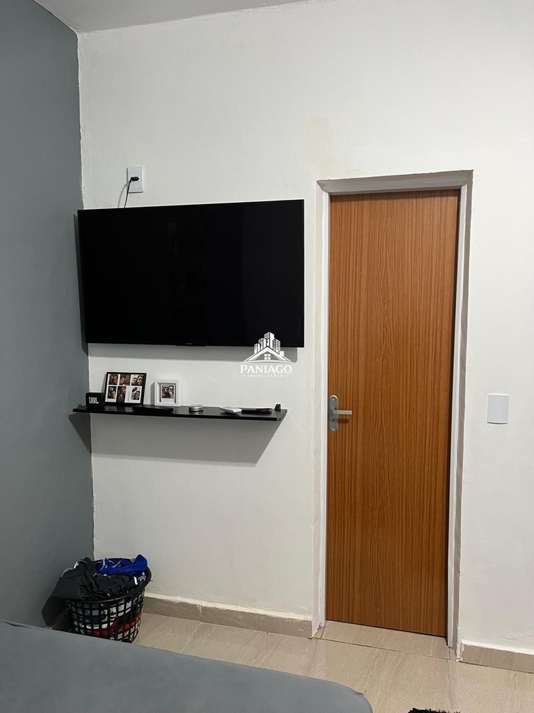 image_re_8624086.jpg