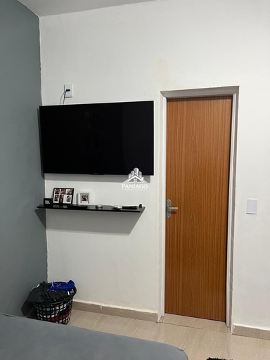 Casa de 6 quartos, 332m² no bairro Jardim Comodoro, em Cuiabá | Eu Corretor