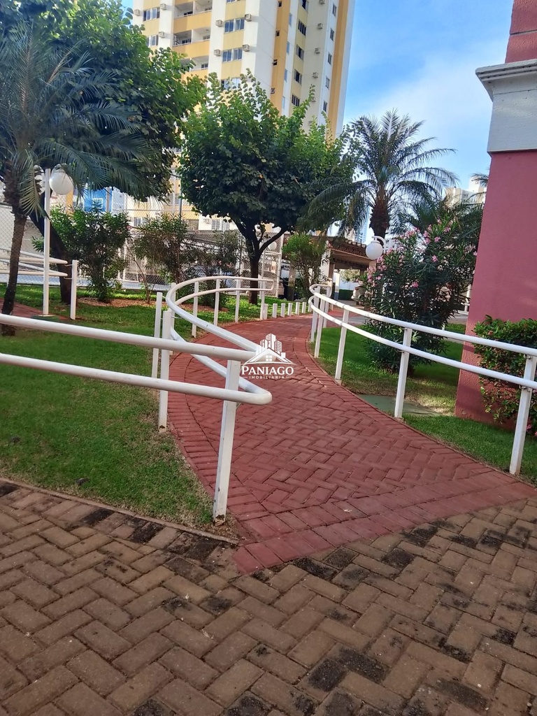 image_re_8624713.jpg