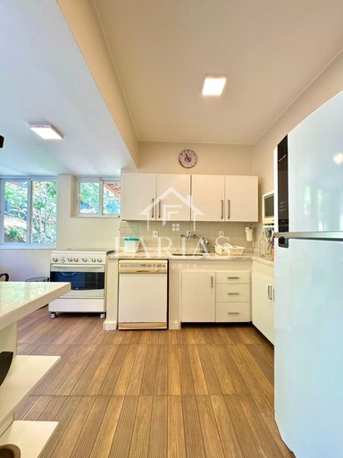 Casa de 5 quartos, 286m² no bairro Corrêas, em Petrópolis | Eu Corretor