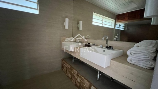 Casa de 6 quartos, 500m² no bairro Corrêas, em Petrópolis | Eu Corretor