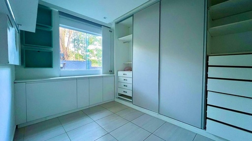 Apartamento de 2 quartos, no bairro Samambaia, em Petrópolis | Eu Corretor