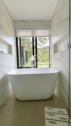 Casa de 4 quartos, 360m² no bairro Corrêas, em Petrópolis | Eu Corretor