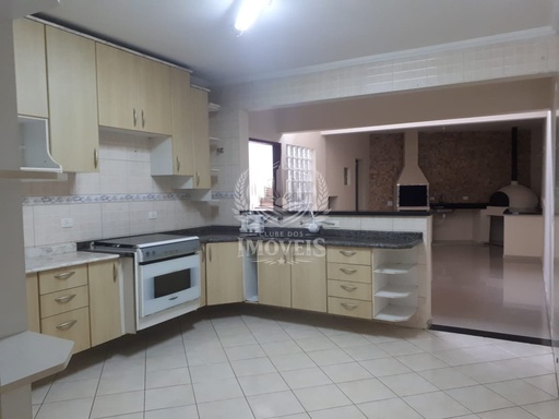 Sobrado de 368m² no bairro Jaguaribe, em Osasco | Eu Corretor