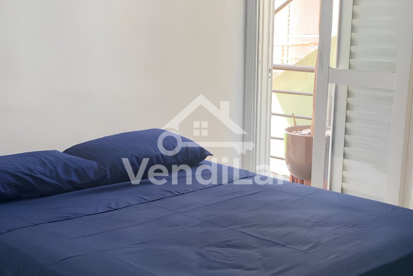 QUARTO 02.png