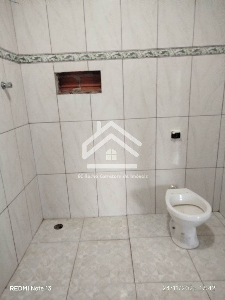 Casa a venda Amparo - banheiro.jpeg