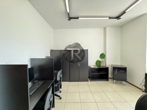 Sala Comercial de 30m² no bairro Luxemburgo, em Belo Horizonte | Eu Corretor