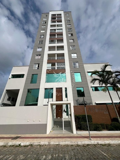 Apartamento de 2 quartos, 90m² no bairro São João, em Itajaí | Eu Corretor