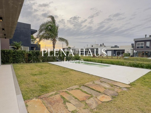 Casa de 4 quartos, 227m² no bairro Rainha do Mar, em Xangri-lá | Eu Corretor