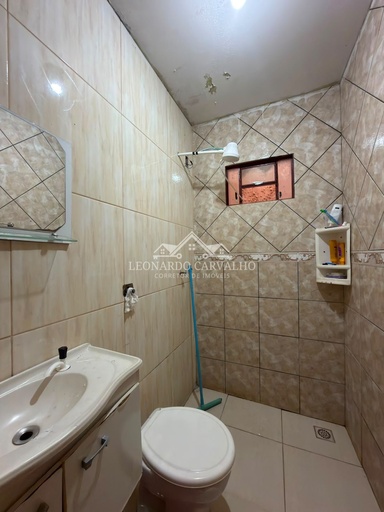 Casa de 5 quartos, no bairro parque das brisas, em Caldas Novas | Eu Corretor