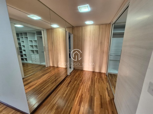 Casa de 4 quartos, 404m² no bairro Vila Gilda, em Santo André | Eu Corretor