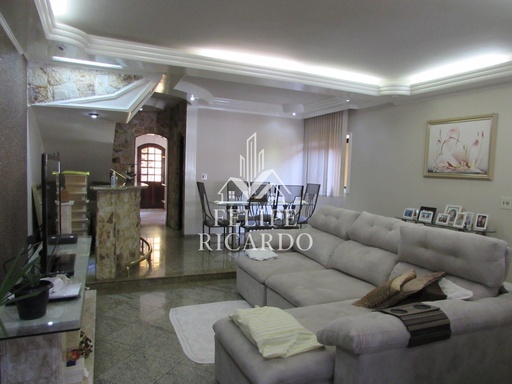 Casa de 4 quartos, 303m² no bairro Selecta, em São Bernardo do Campo | Eu Corretor