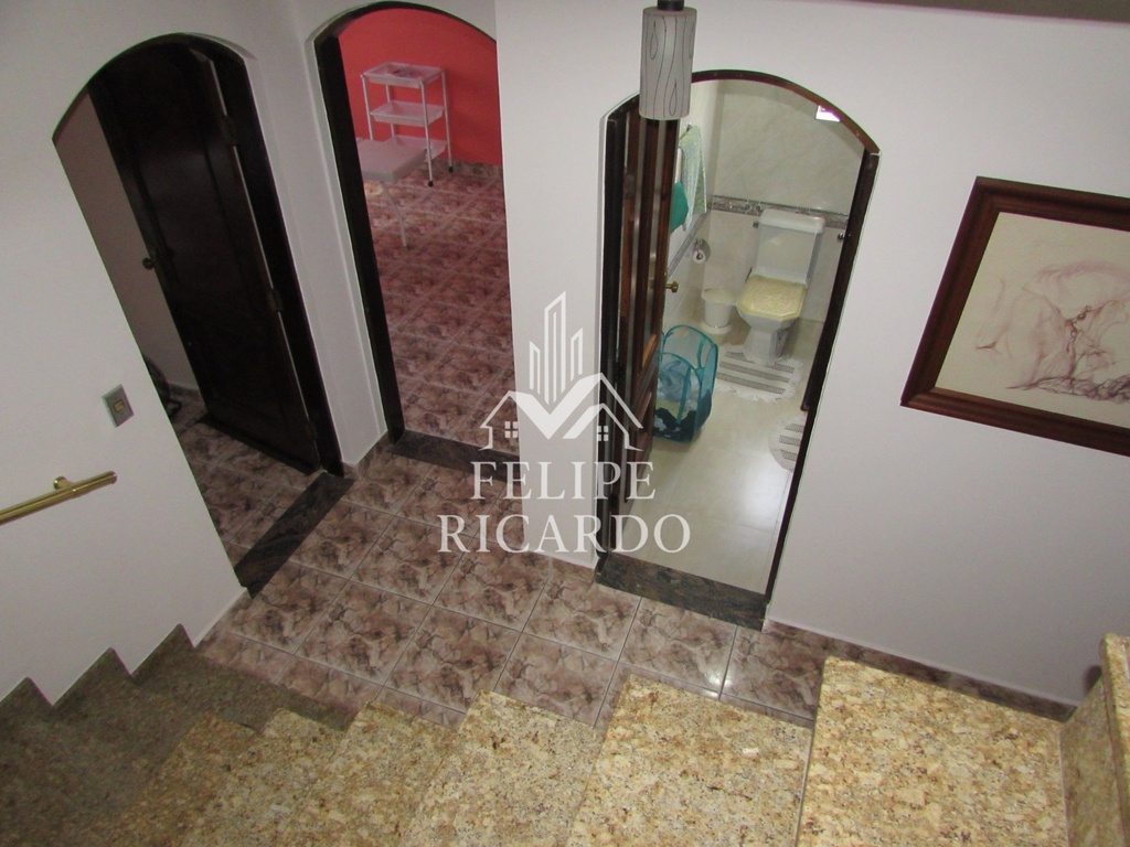 Quartos e banheiro.JPG